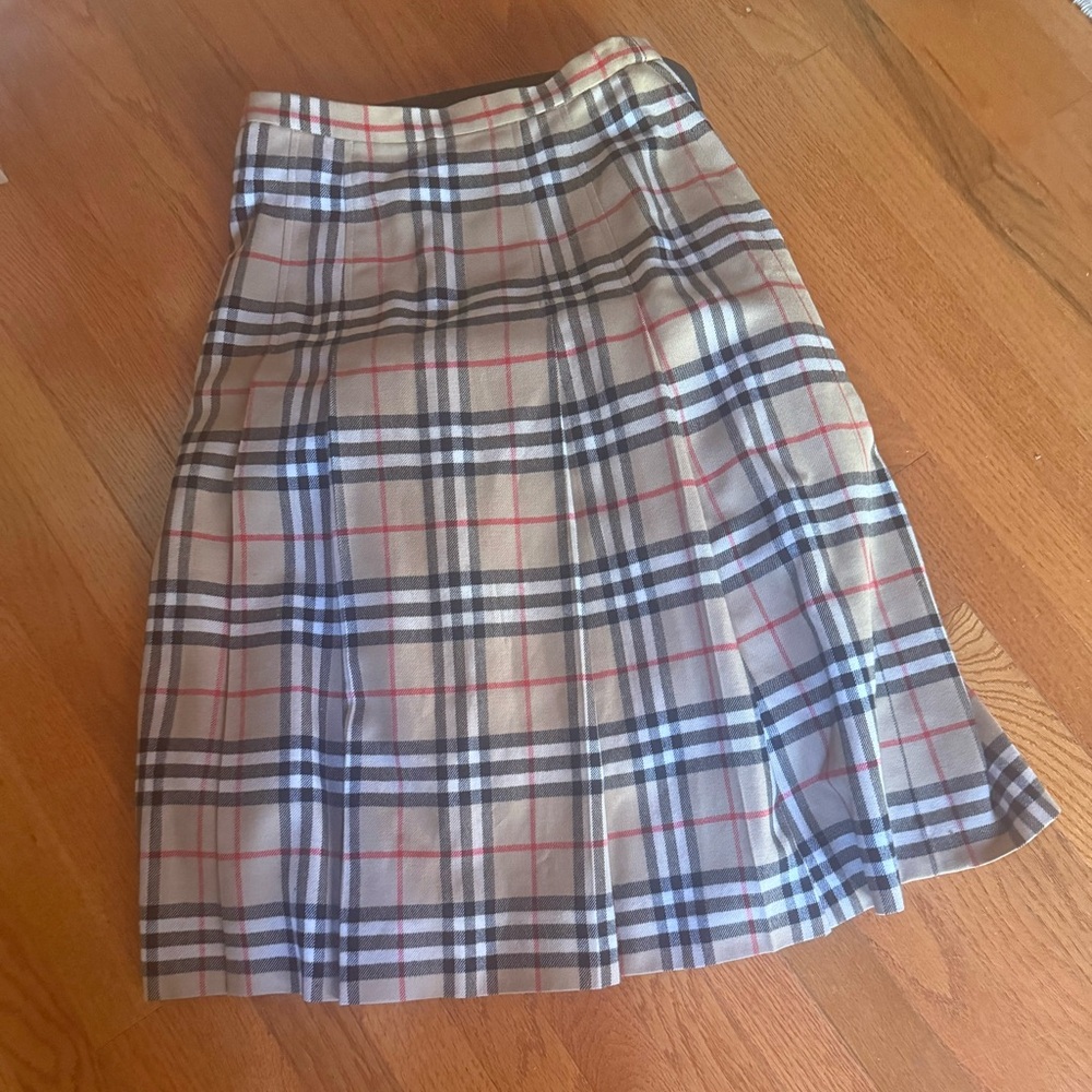 Burberry vintage Skirt 14 Long Tagged Burberrys Indicating Vintage Burberry